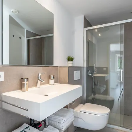 Ponent A Apartment *